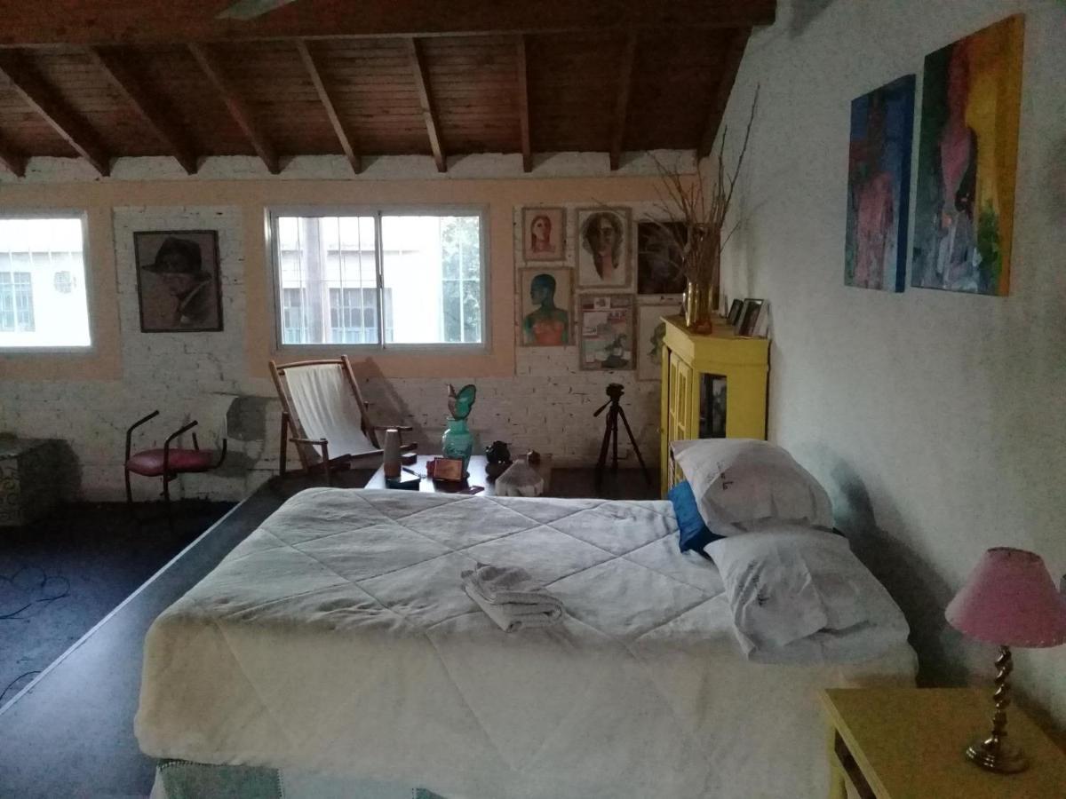 La Casa De Los Murales Авельянеда Екстер'єр фото