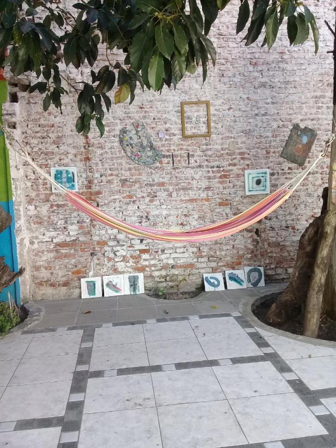 La Casa De Los Murales Авельянеда Екстер'єр фото